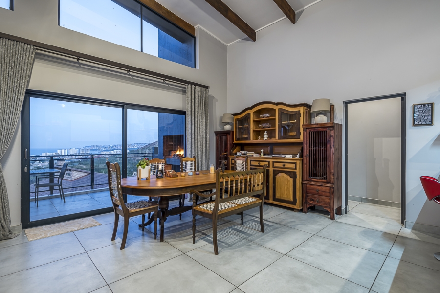 5 Bedroom Property for Sale in Island View Western Cape
